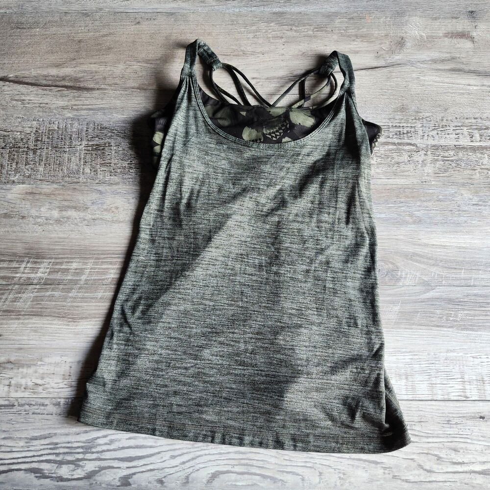 (8) Lululemon tank top